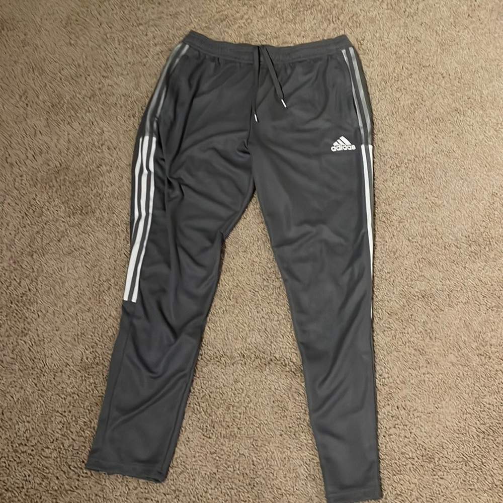 Like new sweatpants/joggers!